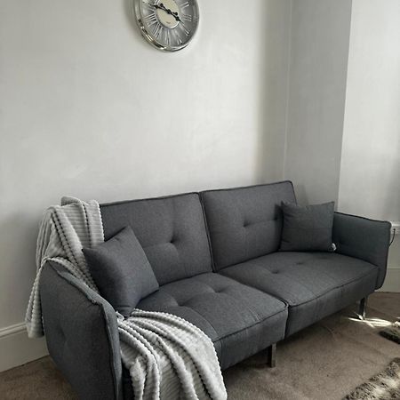 דירות לונדון Entire 1Bed Stratford Westfield מראה חיצוני תמונה