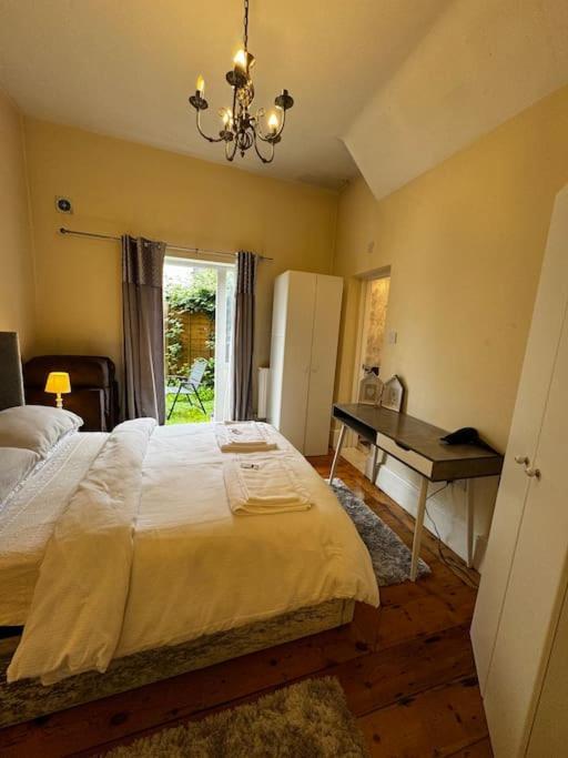 דירות לונדון Entire 1Bed Stratford Westfield מראה חיצוני תמונה
